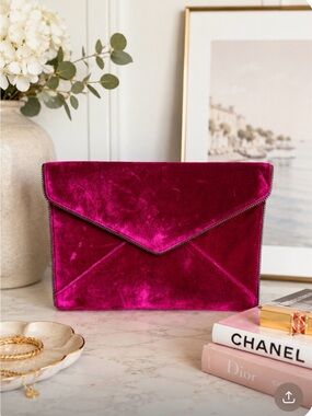 REBECCA MINKOFF LEO CLUTCH FUSCHIA TRENDY COCKTAIL FORMAL CHIC HOT PINK